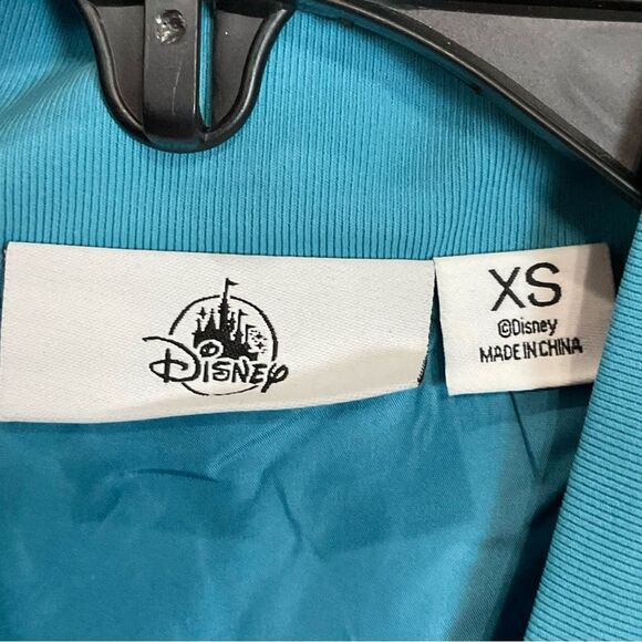 Disney Parks Haunted Mansion Windbreaker Jacket Madame Leota Magic Kingdom New - Picture 3 of 8